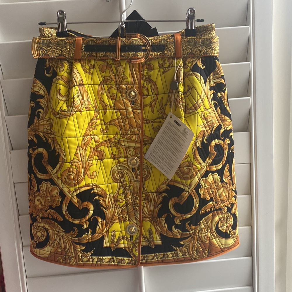 Versace Baroque Print Silk Mini Skirt With A Belt, Size 6 - Picture 5 of 9